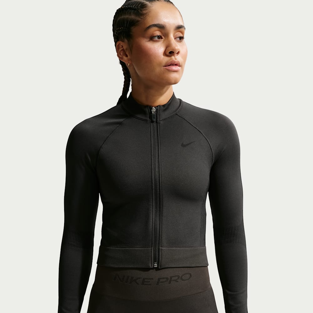 Nike Pro
