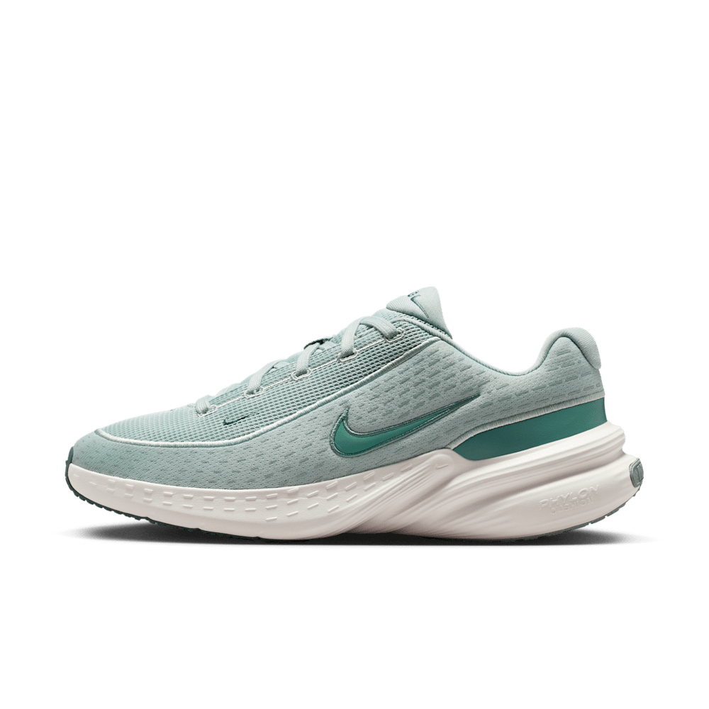Nike Uplift SC