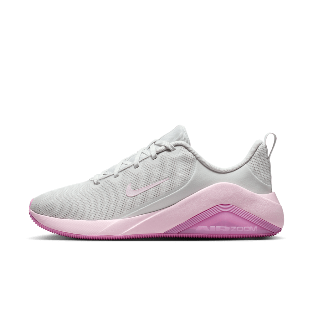 Nike Bella 7