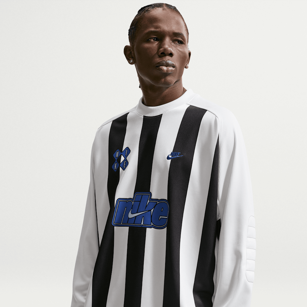 Nike Sportswear Club