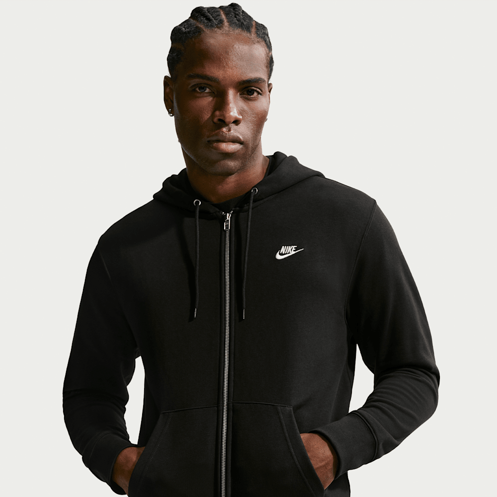 Nike Sportswear Club
