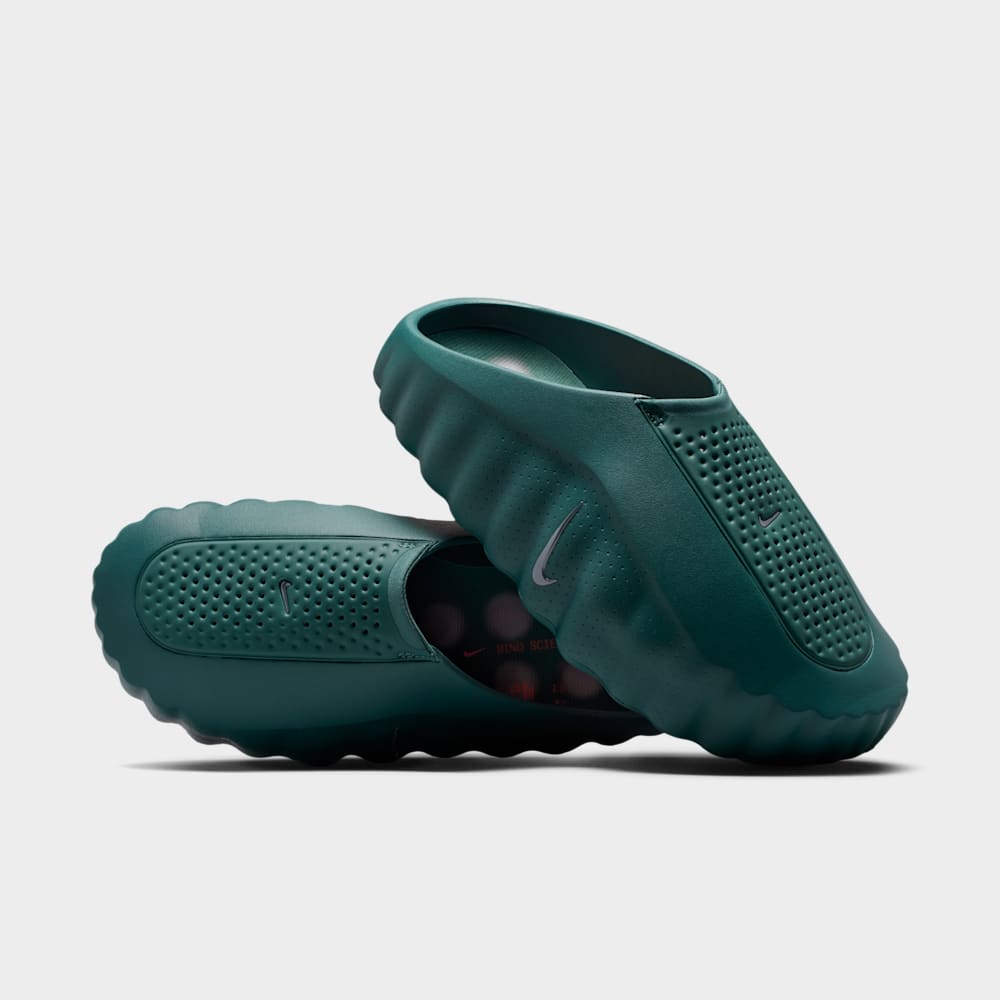 Nike Mind 001