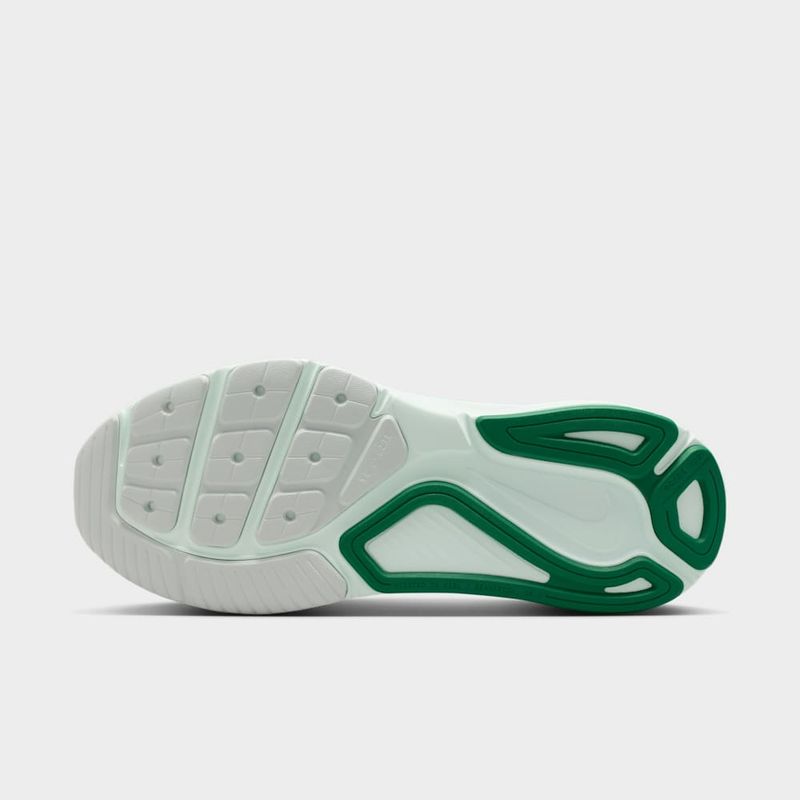 Nike Structure 26-1777997599911