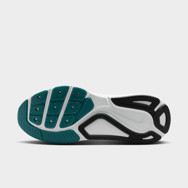 Nike Structure 26-1777999549030