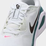 Nike Structure 26-1777999561054