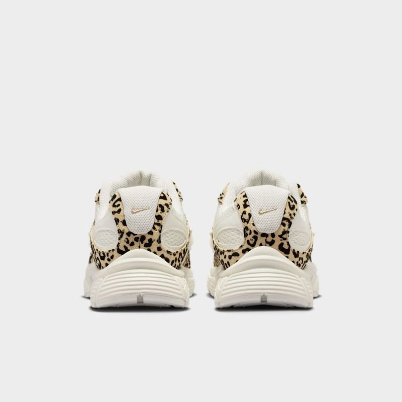 Nike V5 RNR Suede-1778509807515