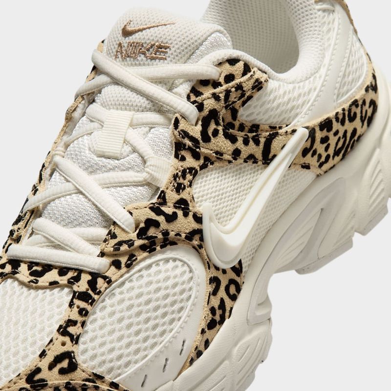 Nike V5 RNR Suede-1778509813059