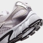 Nike V5 RNR-1778529408125