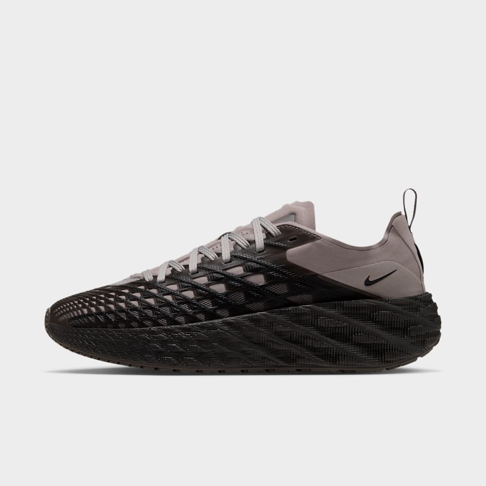 Nike Ava Edge