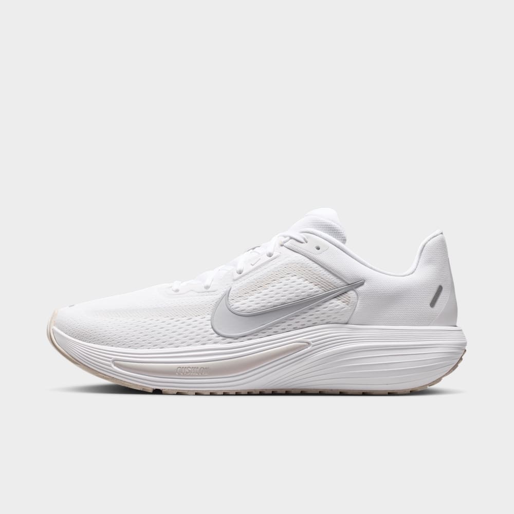 Nike Quest 7
