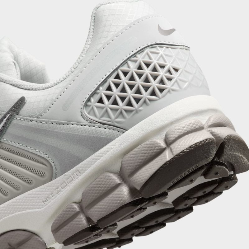 Nike Zoom Vomero 5 SE-1788364541858