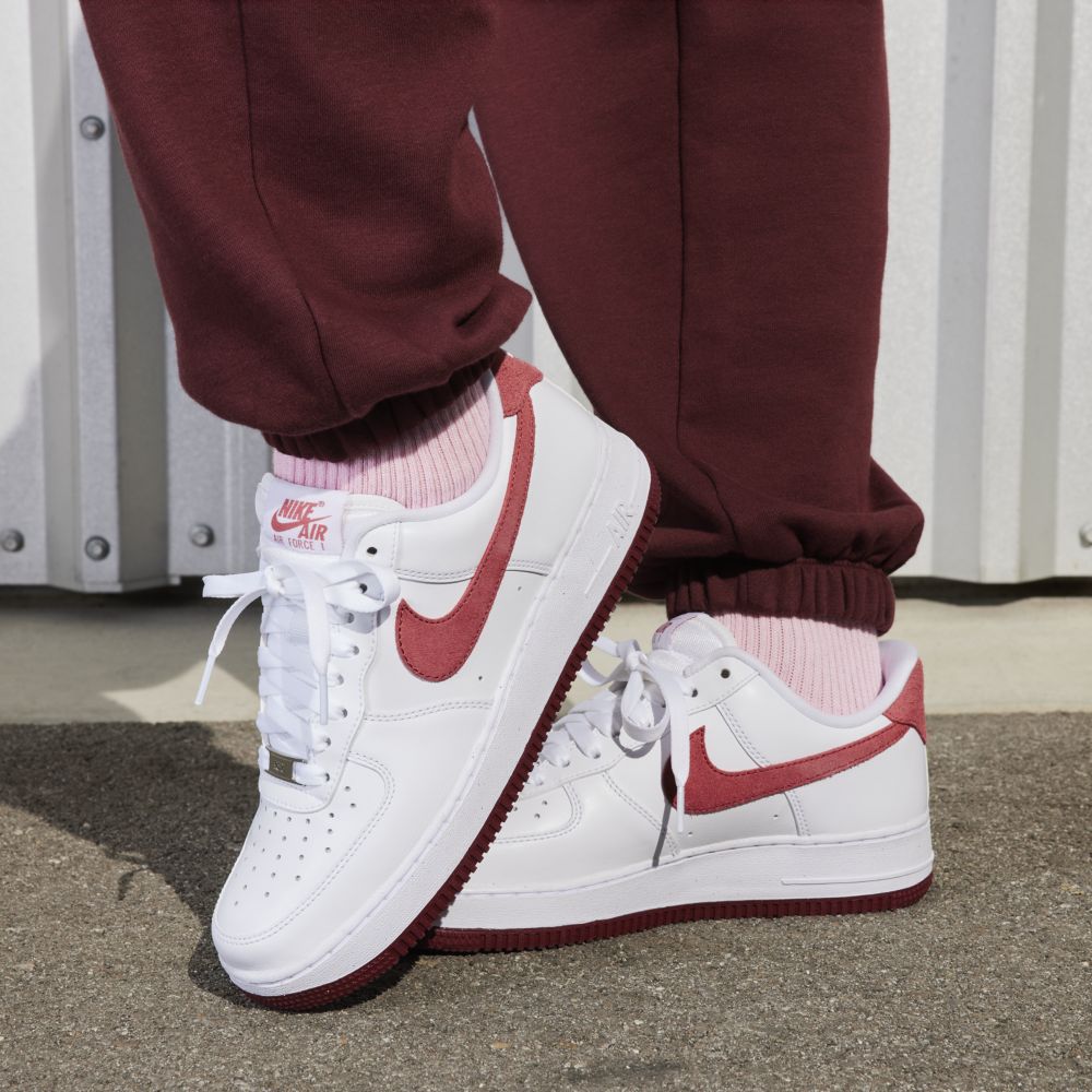 Nike Air Force 1 07