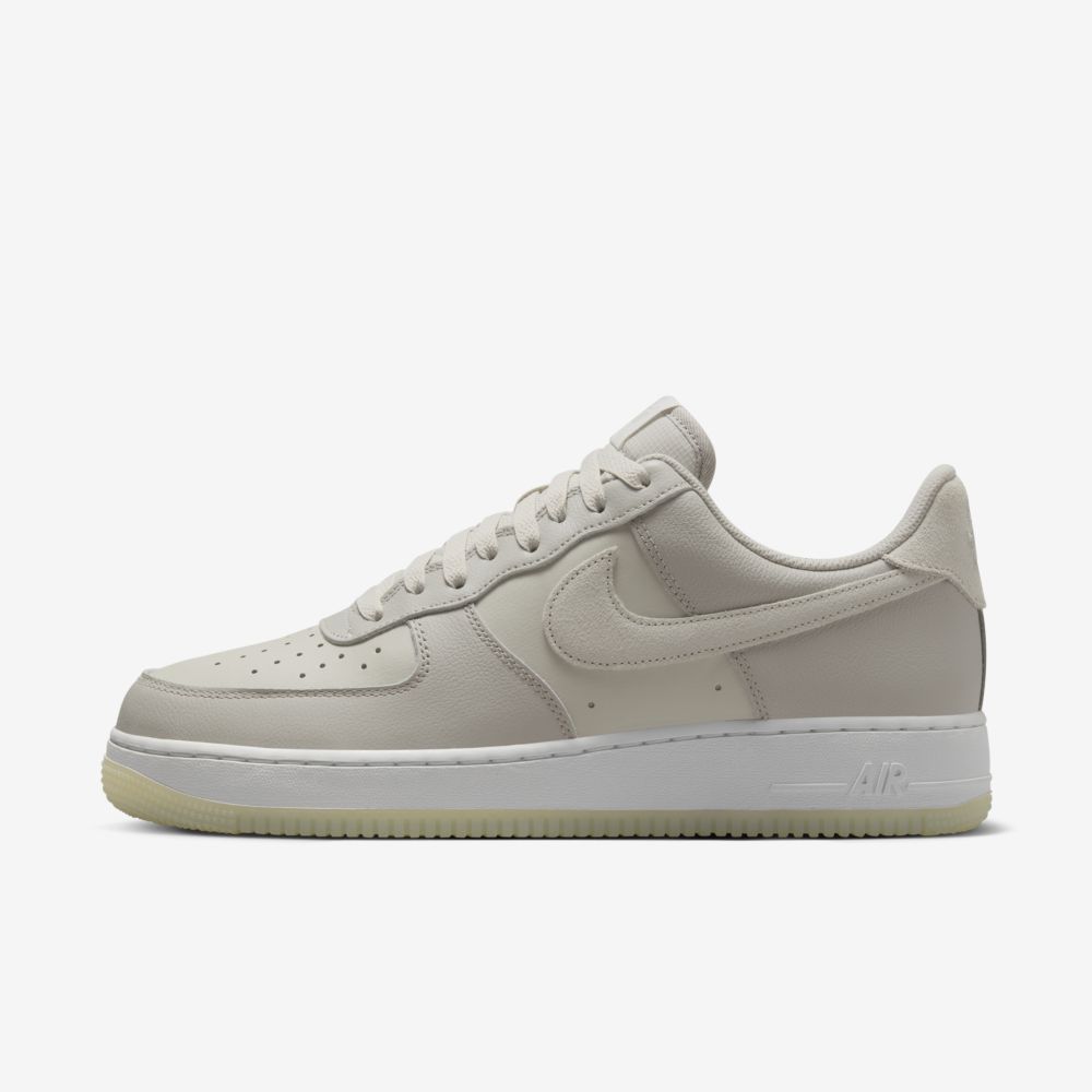 Nike Air Force 1 07 Lv8 7122