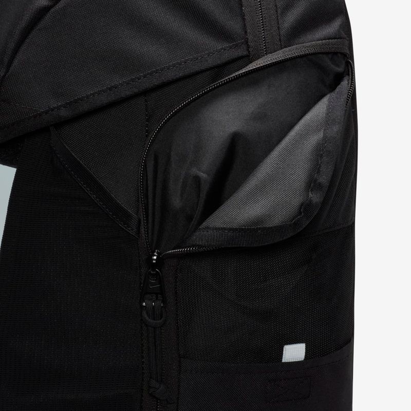 Maleta Nike Academy Team 30L