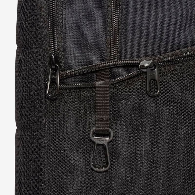 Mochila-de-entrenamiento--mediana-24-L-