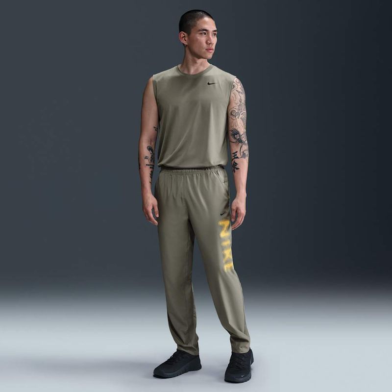 Pants-Dri-FIT-versatiles-para-hombre