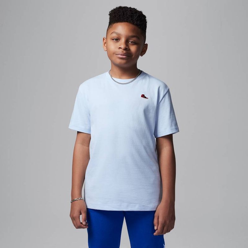 Playera-con-parche-para-niños-talla-grande
