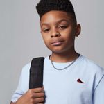 Playera-con-parche-para-niños-talla-grande