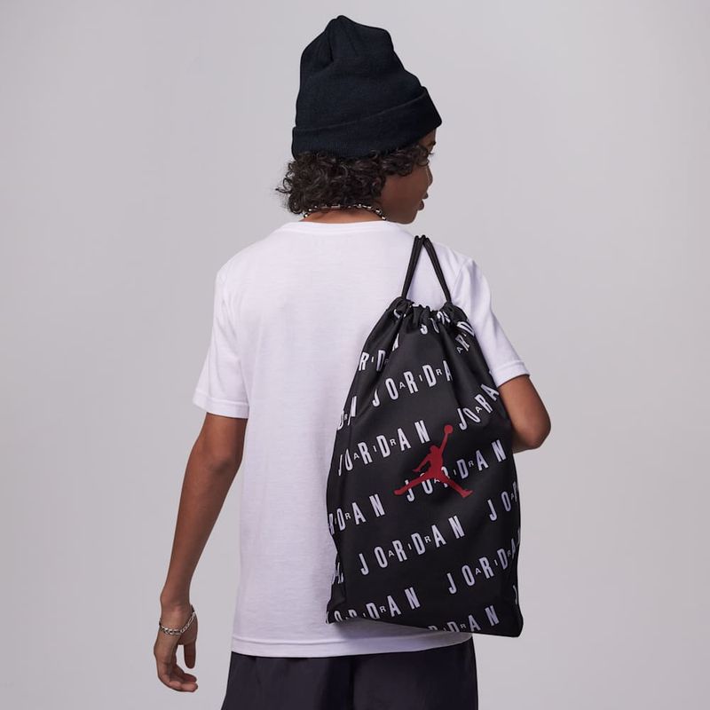 Bolsa-de-gimnasio--8.25-L-