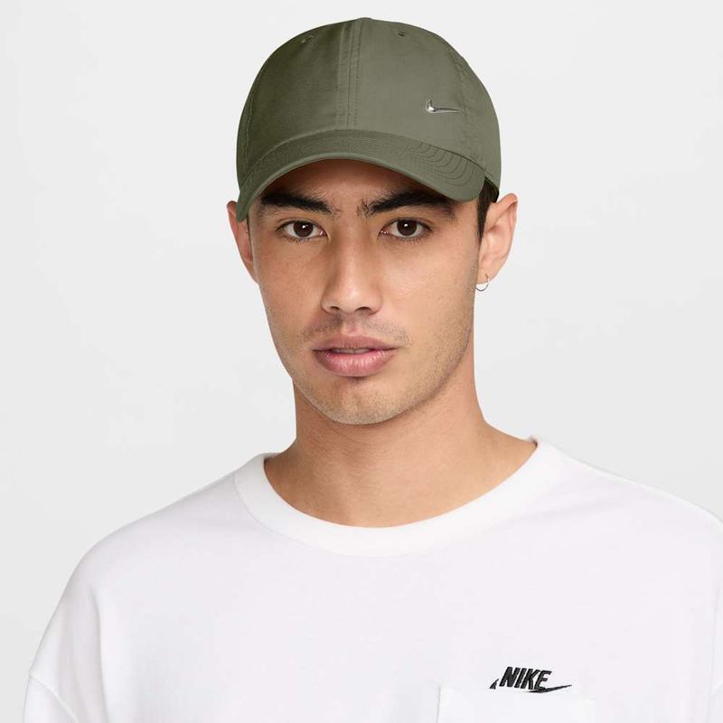 gorra-de-metalica-sin-estructura