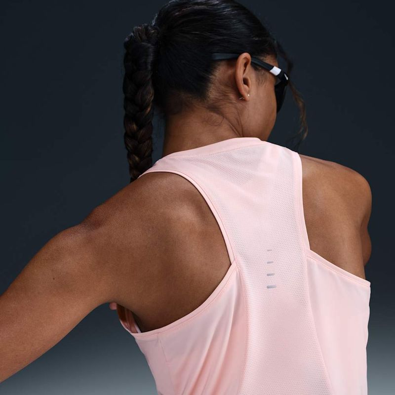 camiseta-de-tirantes-de-correr-dri-fit-para-mujer