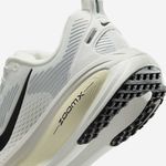 calzado-de-correr-en-pavimento-para-mujer