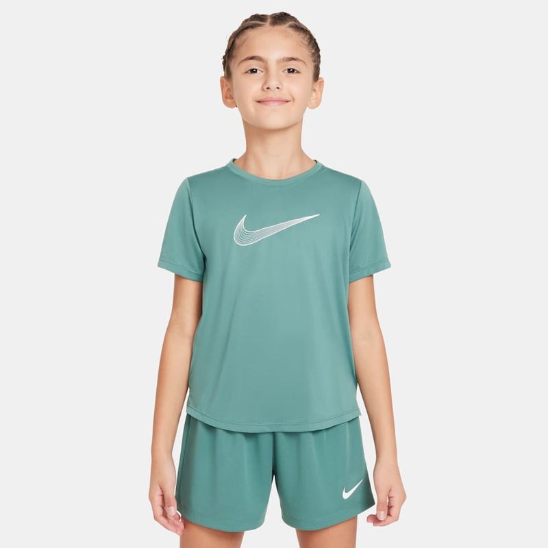 camiseta-de-entrenamiento-de-manga-corta-dri-fit-para-niña-talla-grande