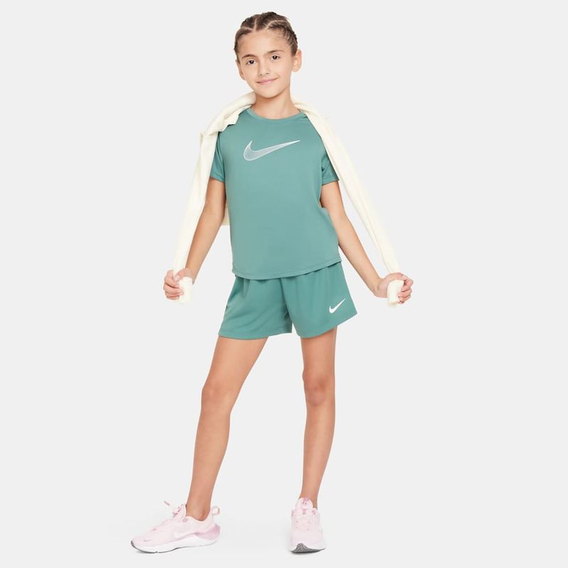 camiseta-de-entrenamiento-de-manga-corta-dri-fit-para-niña-talla-grande