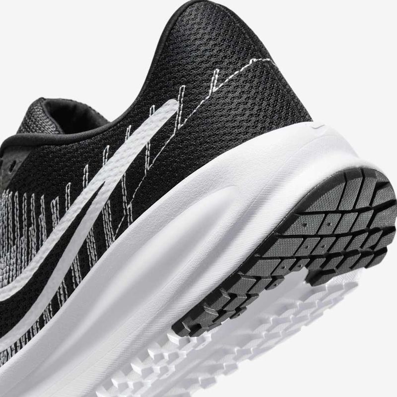tenis-de-correr-en-pavimento-para-hombre