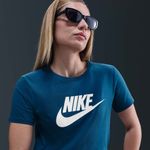 Camiseta-Nike-para-Mujer