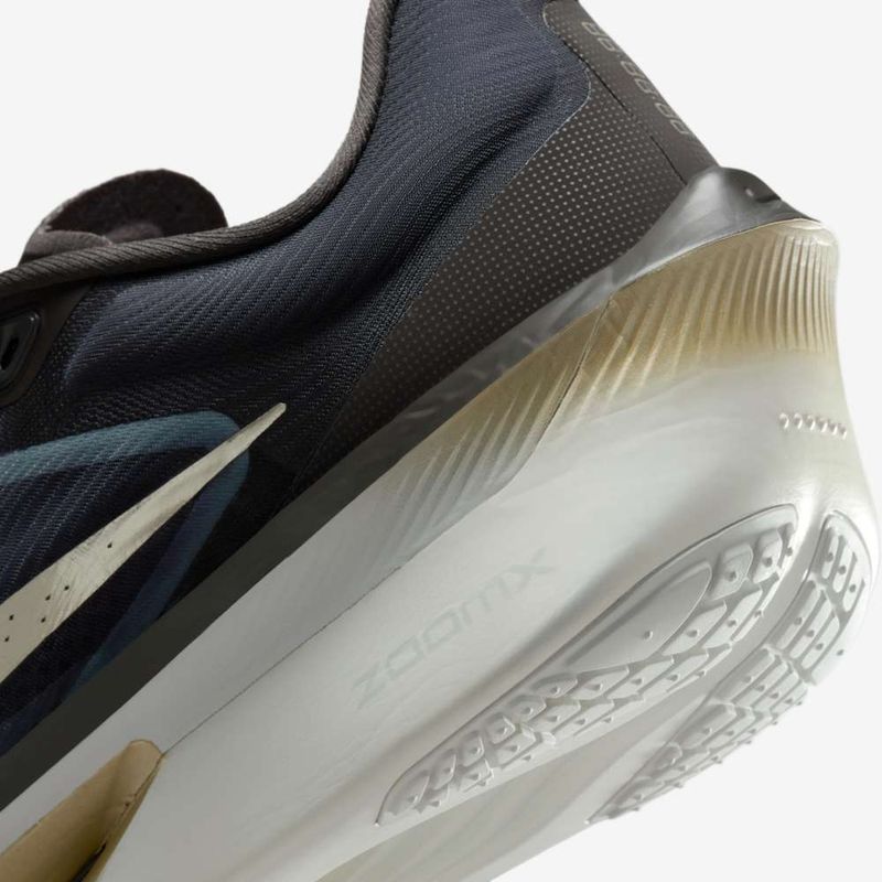 tenis-de-carrera-en-pavimento-para-hombre