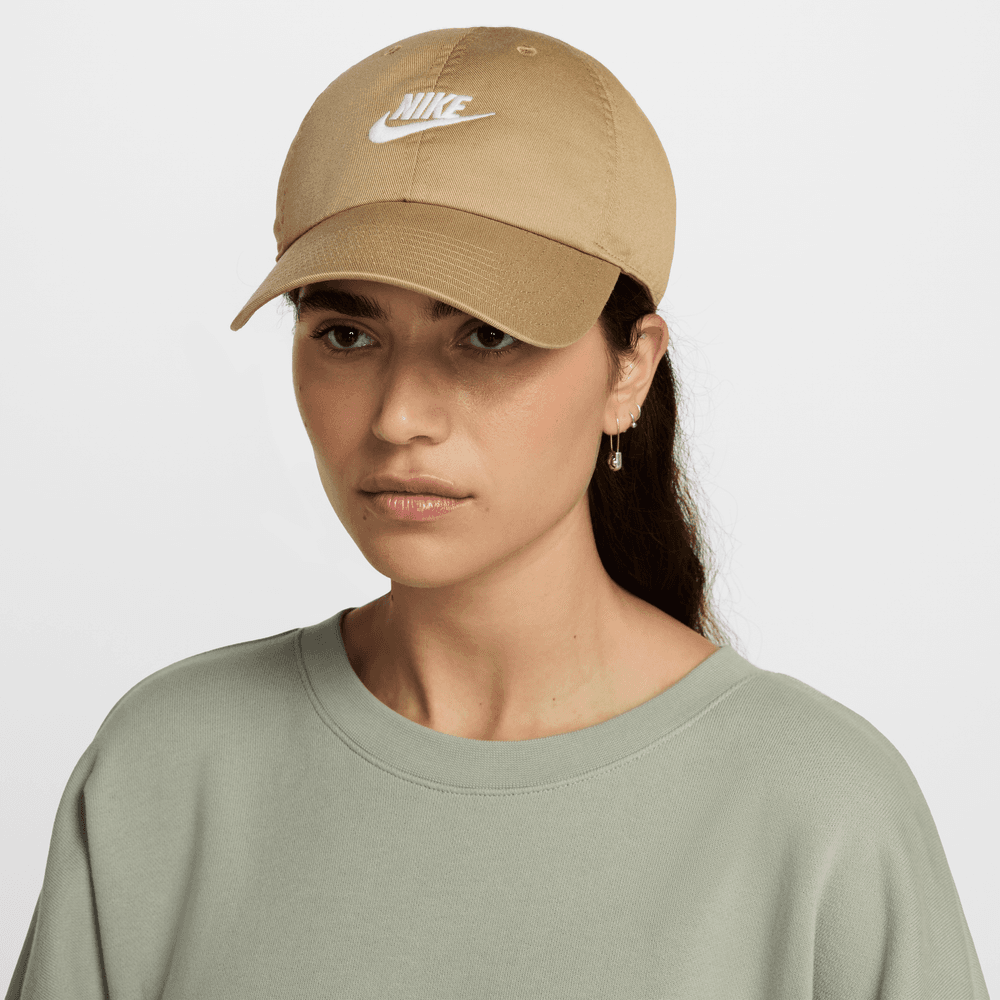 Nike Club
