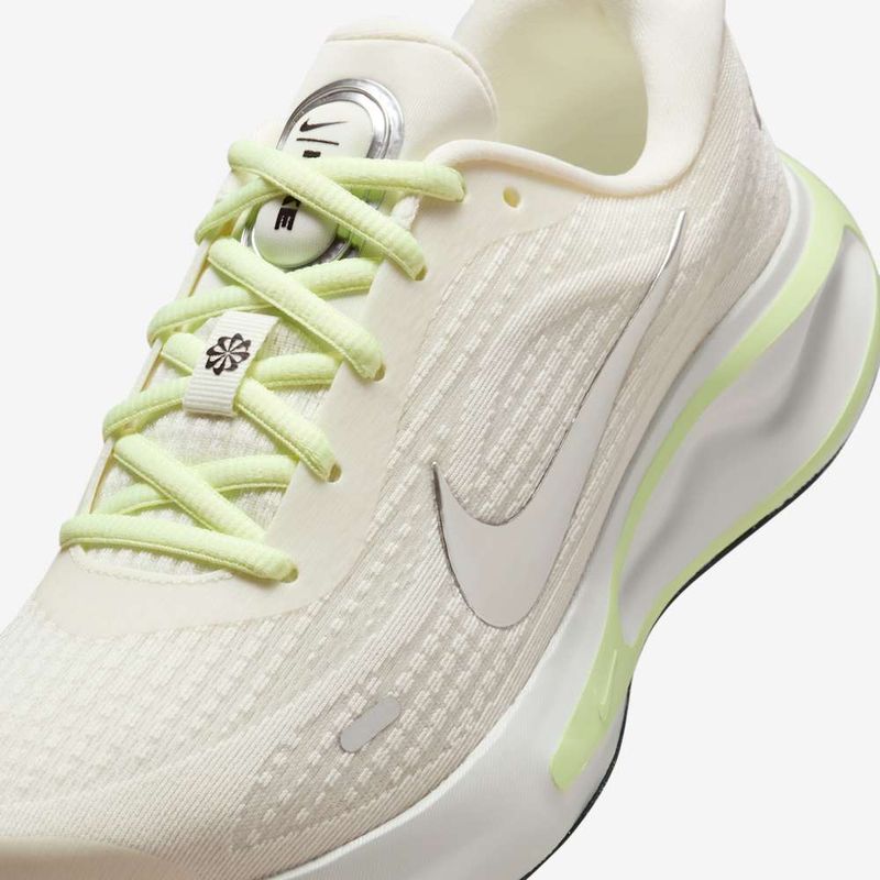 tenis-de-correr-en-pavimento-para-mujer