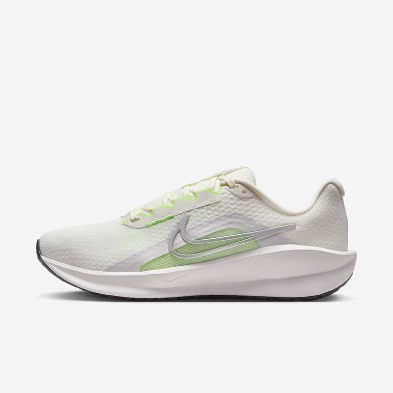 calzado-de-correr-en-pavimento-para-mujer