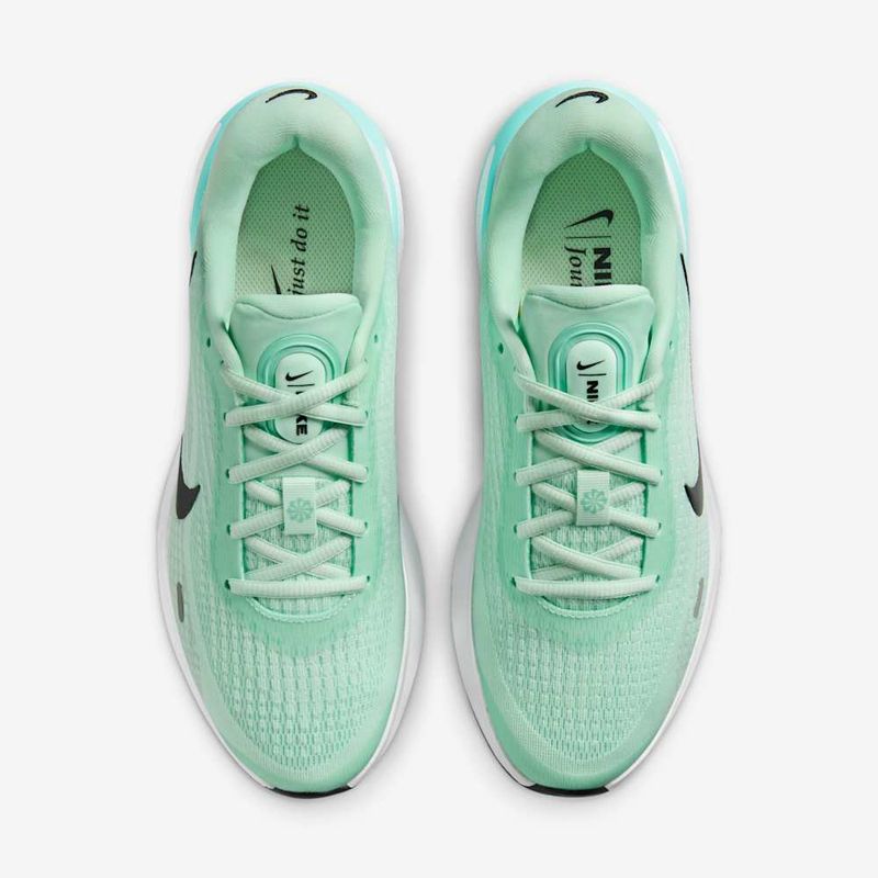calzado-de-correr-en-pavimento-para-mujer