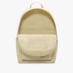 morral-nike-heritage-