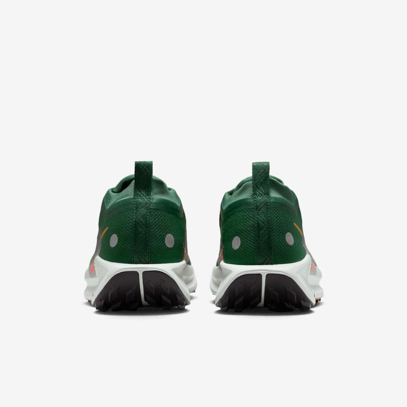calzado-de-trail-running-impermeables-para-hombre