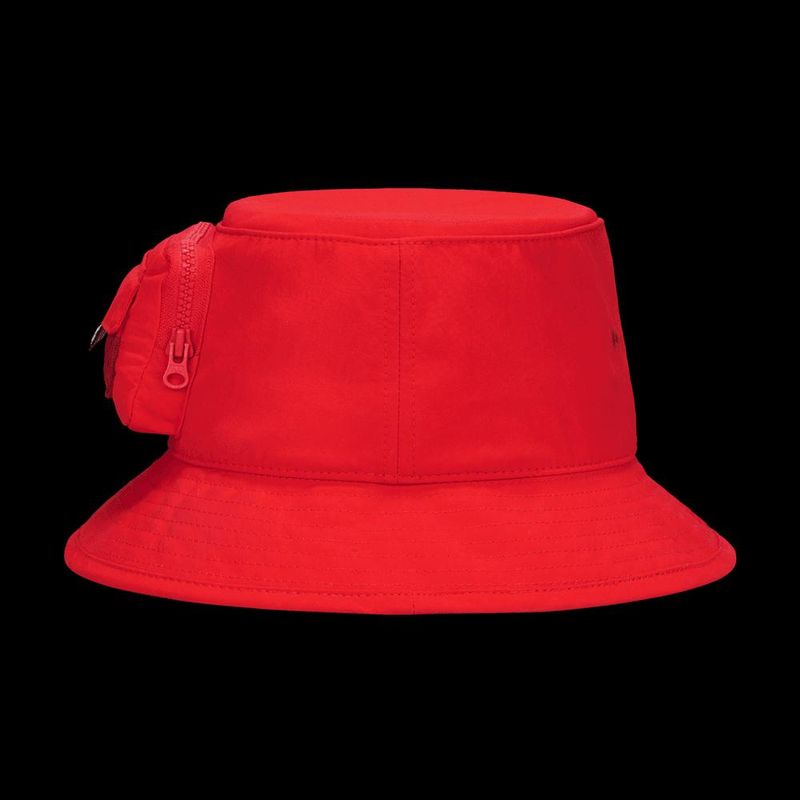 gorro-nike-rojo