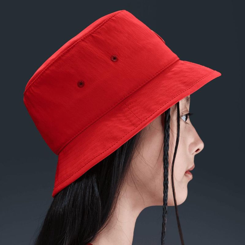 gorro-nike-rojo