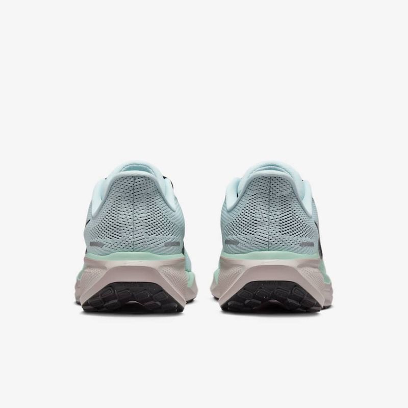 calzado-de-correr-en-pavimento-para-mujer