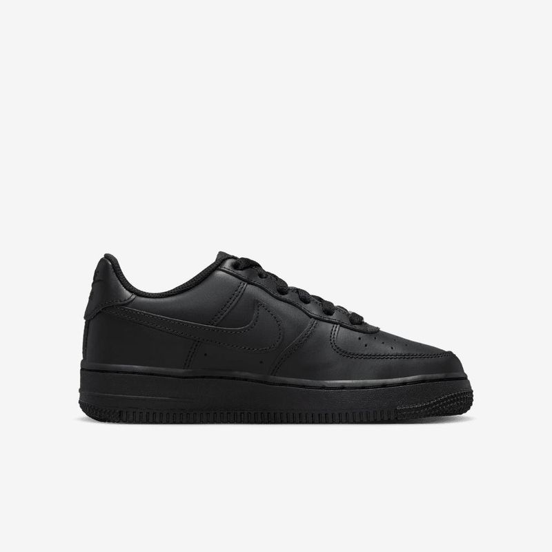 Nike-Air-Force-1-LE