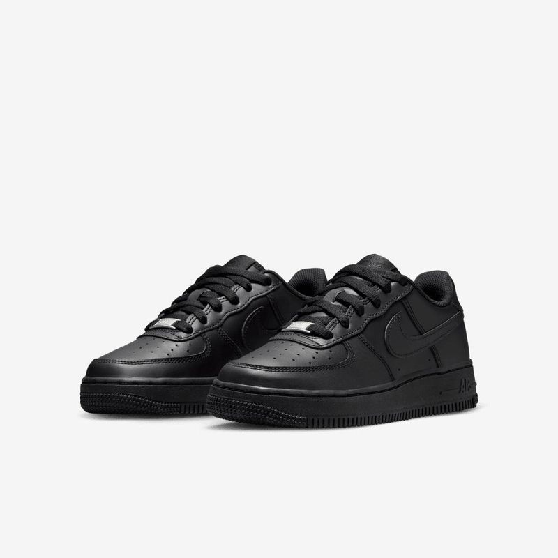 Nike-Air-Force-1-LE