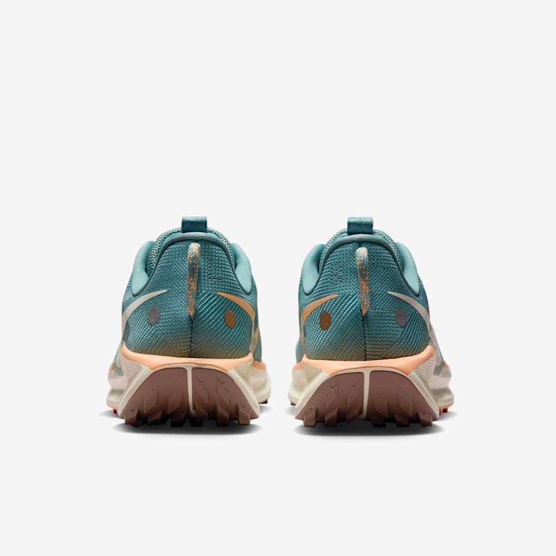 calzado-de-trail-running-para-mujer