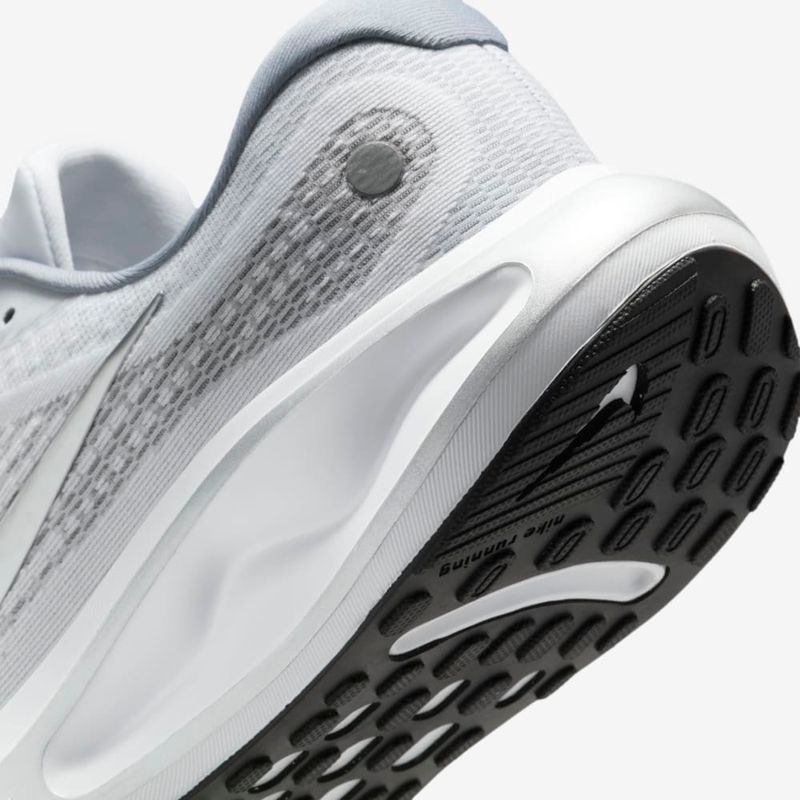 calzado-de-correr-en-pavimento-para-hombre