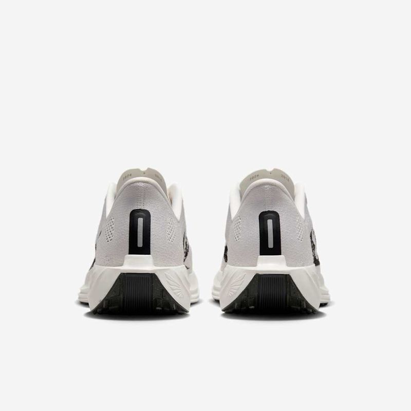 calzado-de-correr-en-pavimento-para-hombre