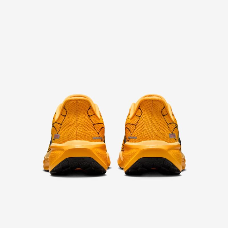 calzado-de-correr-en-pavimento-para-hombre