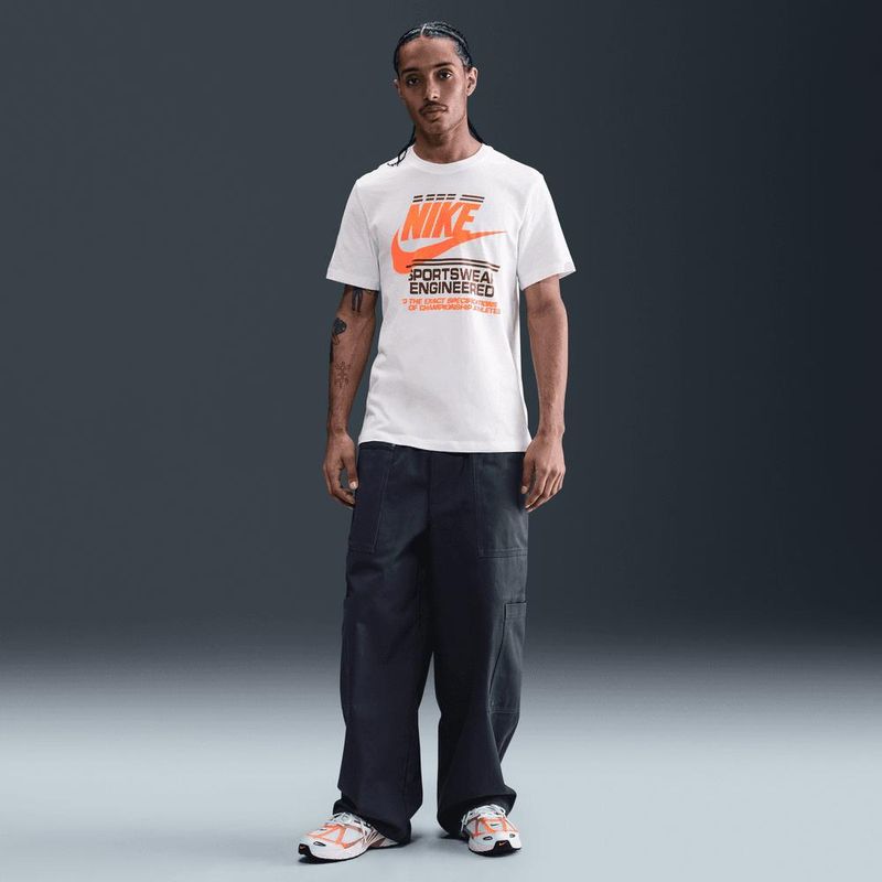 Nike-Sportswear