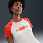 Nike-Sportswear-Chill-Knit
