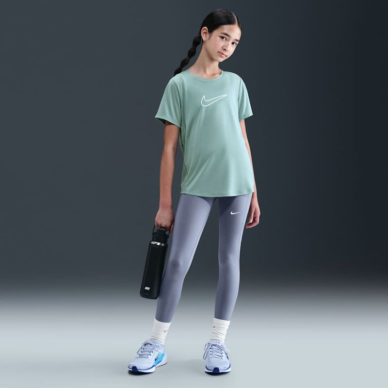camiseta-de-manga-corta-dri-fit-para-nina-talla-grande