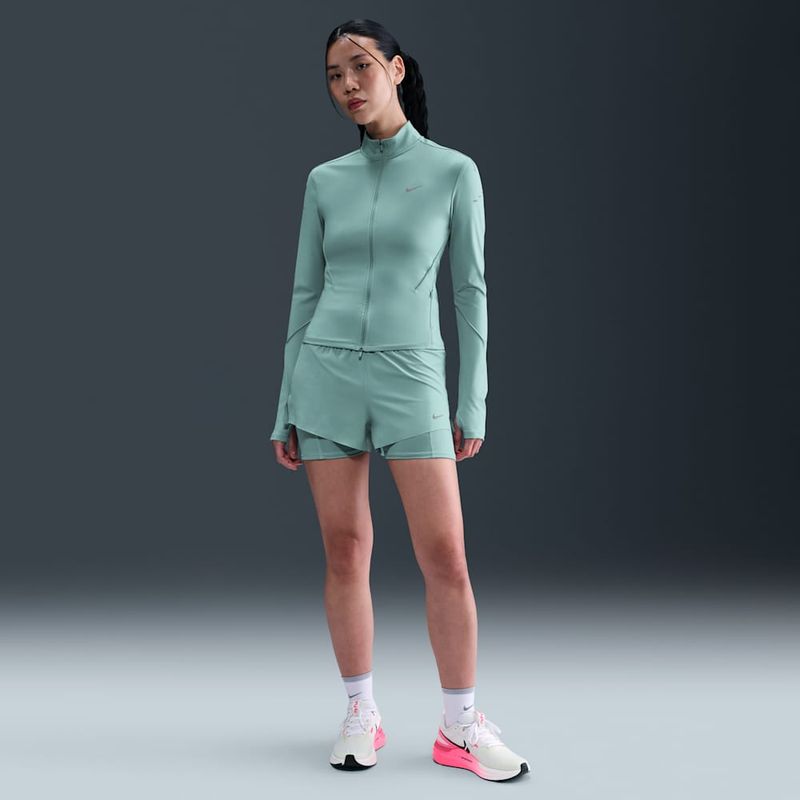 shorts-de-correr-dri-fit-de-tiro-medio-2-en-1-para-mujer